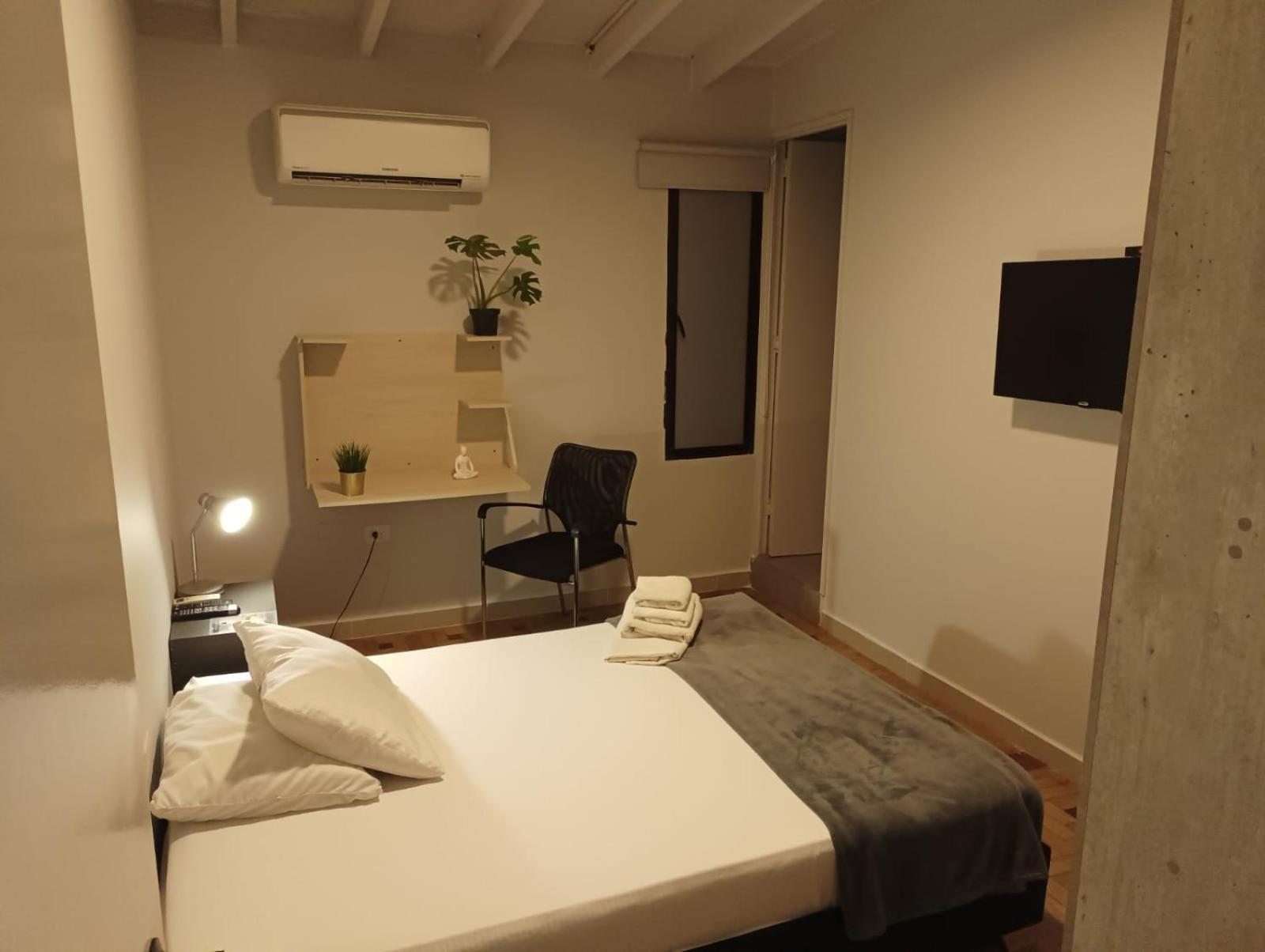 Hotel La Carpita Medellín Buitenkant foto